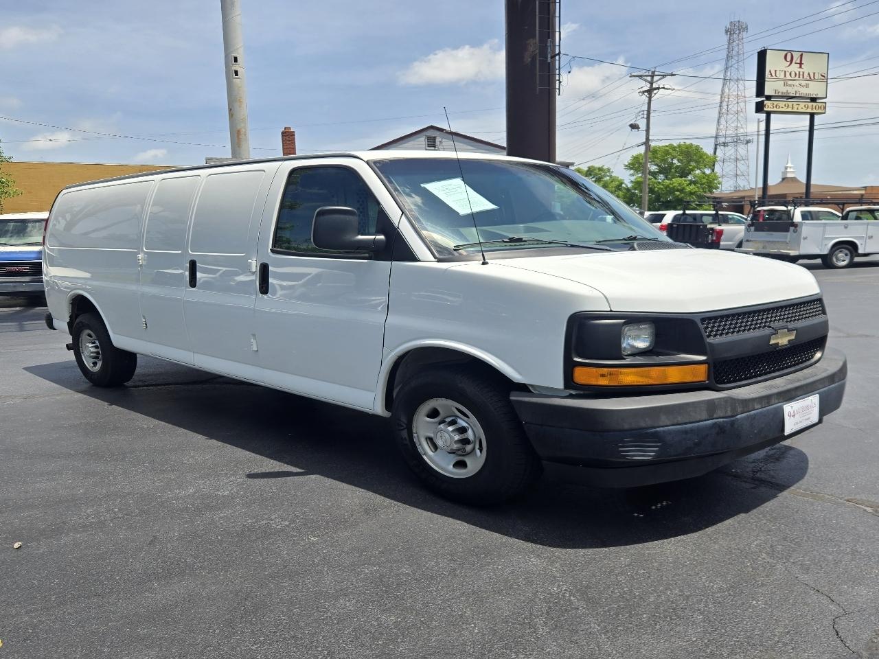 chevrolet express cargo 2017 1GCZGHFG1H1244395 image chevrolet express cargo 2017 1GCZGHFG1H1244395 image